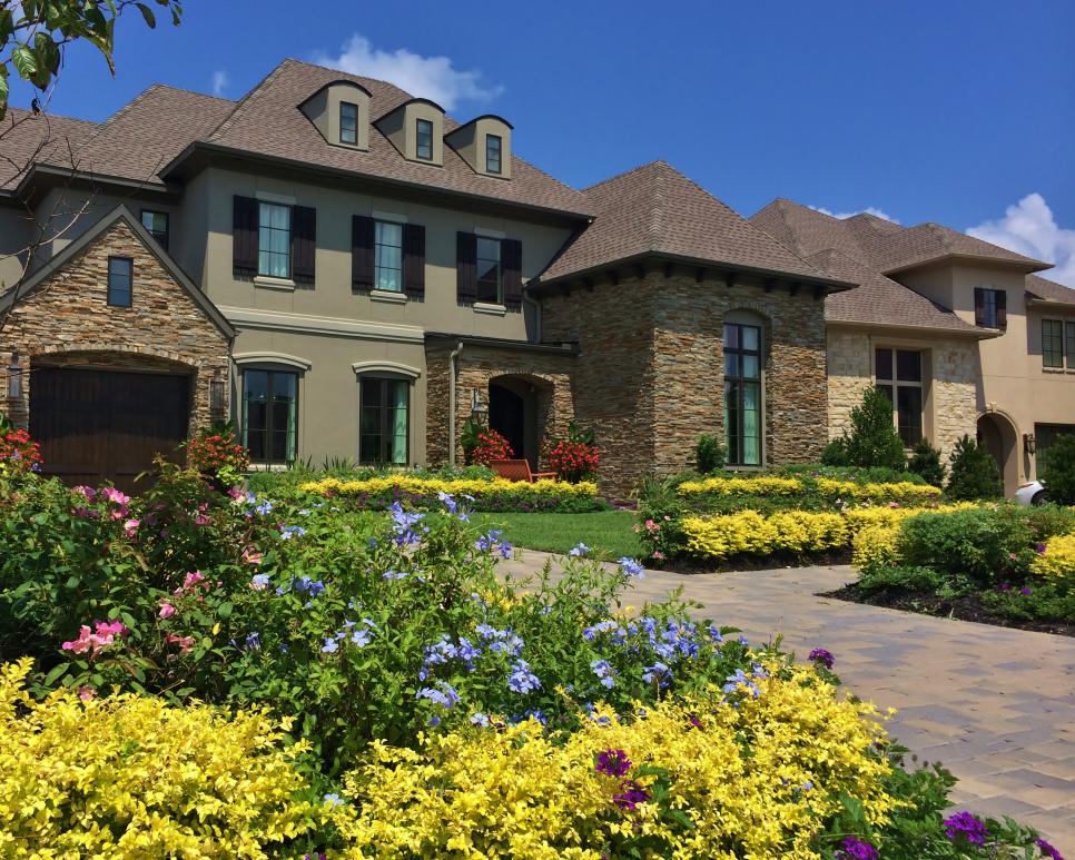 Front Yard Landscaping With Yellow Plants | HGTV