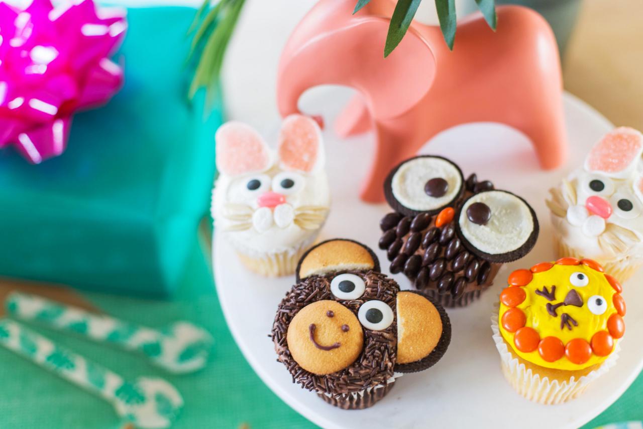 How To Turn Store-Bought Cupcakes Into Cute Emoji Animals | HGTV