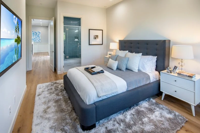 transitional guest bedroom