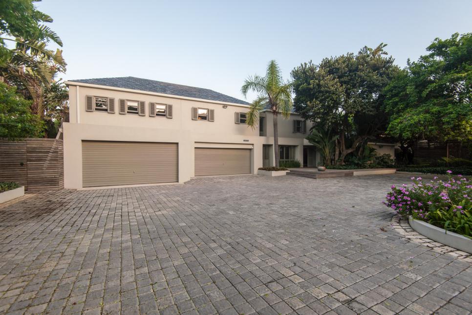 South African Home With Double Garage