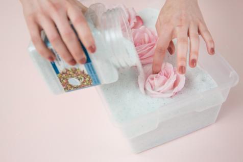 How to Dry Flowers with Silica Gel - DIY Danielle®