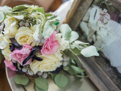 How to Dry Your Wedding Bouquet With Silica