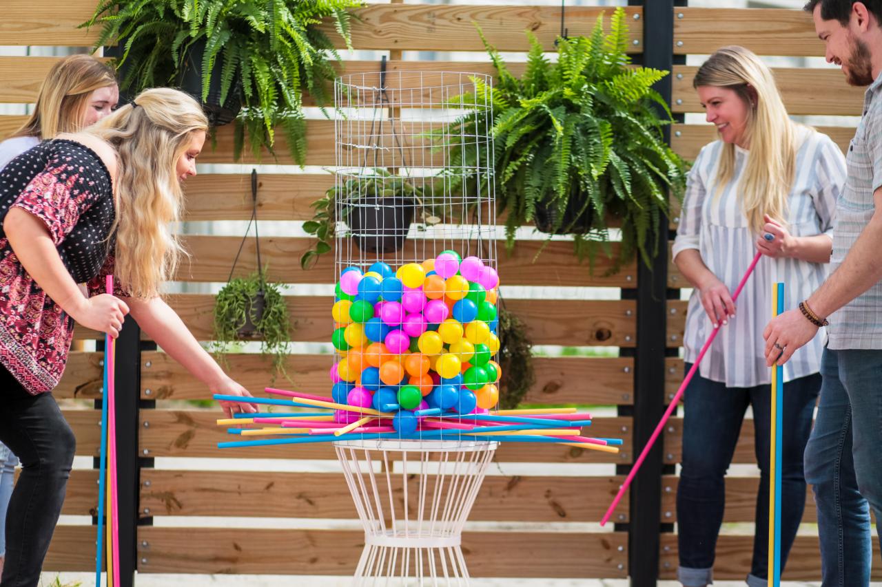 35 Summer Outdoor Party Themes