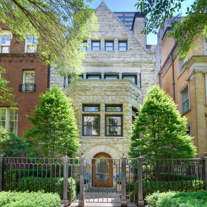 Historic Chicago Residence Exterior
