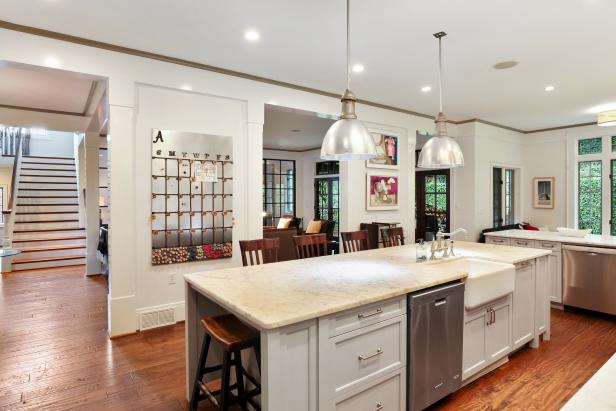 Rustic Kitchen Island | HGTV