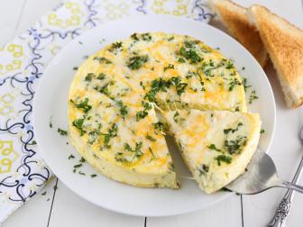 It’s hard to beat this five-egg Instant Pot frittata for a quick breakfast or brunch. Whip eggs with 1 cup of water, 1 cup of milk and a pinch of salt. Mix in kale, peppers and asparagus for a veggie version, or add cubed ham or crisp-fried bacon for a hearty option. Prep the Instant Pot with 2 cups of water; bake in a spring-form pan on the steamer rack for 20 minutes on high.