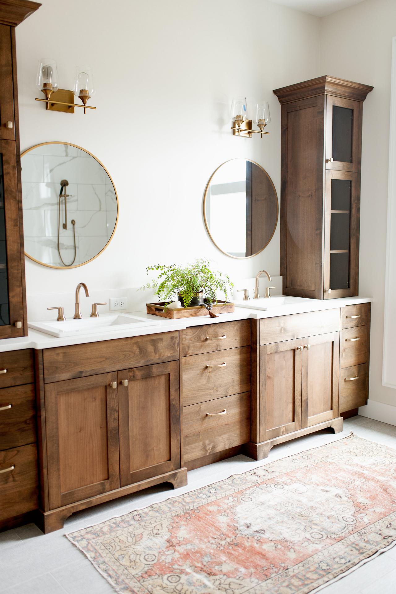 6 Master Bathroom Organization Ideas for the Vanity + Cabinets + More –  Simplicity in the South