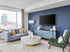 Blue Accent Wall in Midcentury-Modern Living Room