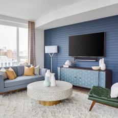 Mid-Century Modern Living Room With Blue Wall