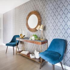 Midcentury-Modern Entryway With Console Table