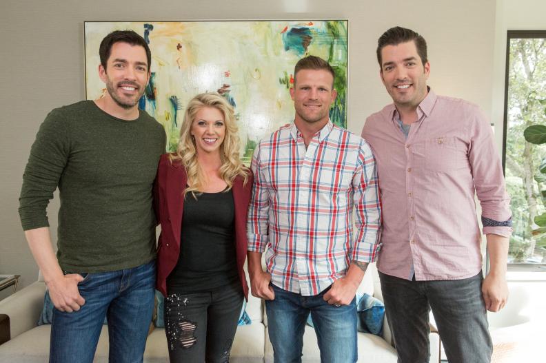 Drew and Jonathan Scott with guest judges Bristol and Aubrey Marunde of Flip or Flop Vegas, as seen on Brother vs Brother.