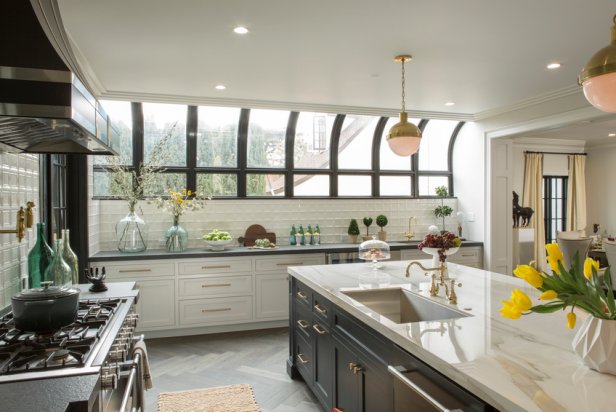 The kitchen of Drew Scott and fiancé Linda Phan’s newly renovated home in Los Angeles, as seen on Property Brothers at Home: Drew’s Honeymoon House.