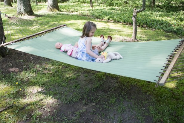 Clean your fabric hammock using a DIY cleaning solution.