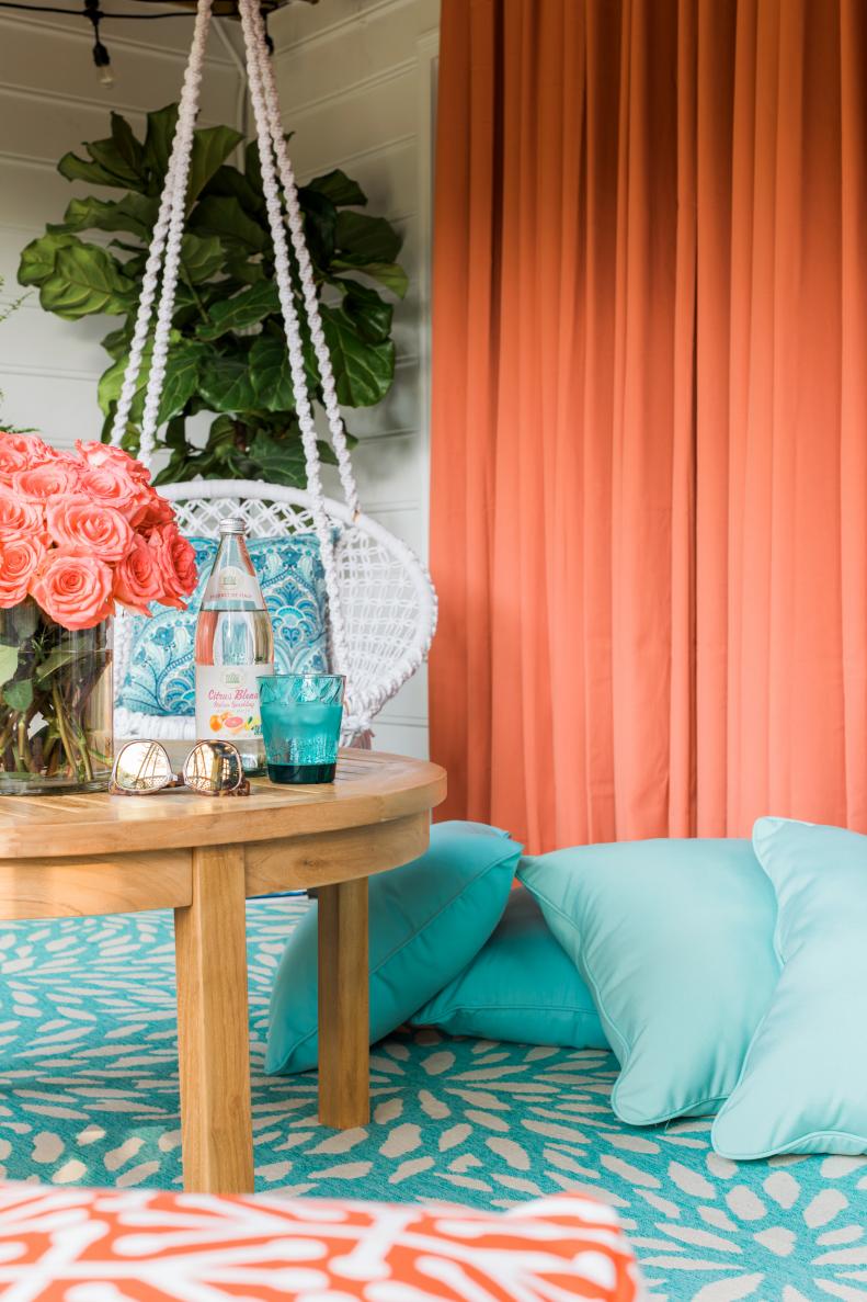Thoughtfully layering a few different colors throughout a space gives it a fun-loving energy that’s also sophisticated. Whether it’s via bold colored pillows, flowy curtains or a statement rug, having a few different colors in play ensures the room feels a little bit eclectic.