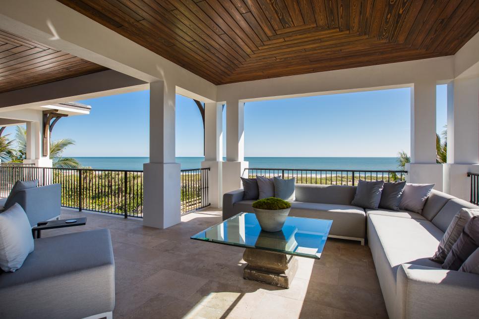 Calming Coastal Kitchen In Vero Beach Fla 2018 HGTV S Ultimate   1525450937379 