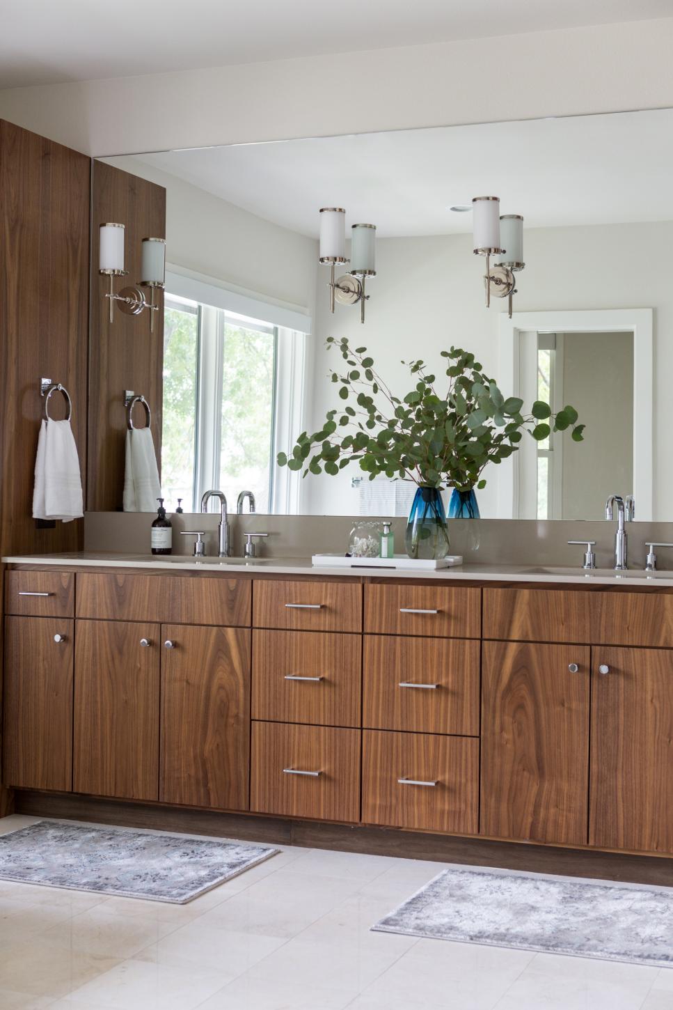 Modern Master Bathroom with Show-Stopping Cabinets | HGTV