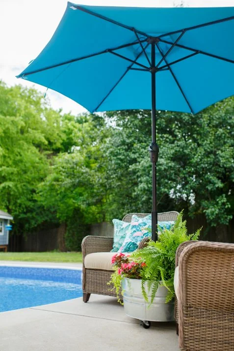 8 ft sunbrella patio umbrella SUNNYOUTDOOR 8'x8' Deluxe Cantilever Umbrella LED Lighted Umbrella  Sunbrella Cover Patio Umbrella Garden Outdoor (Spa)