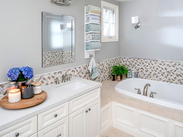 To Install A Tile Border In Bathroom, How To Put Tile On Your Bathroom Wall
