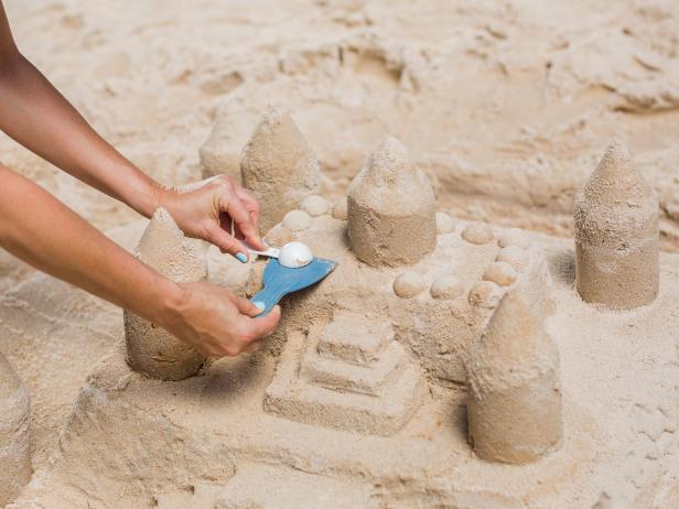 How to Build a Better Sandcastle | HGTV