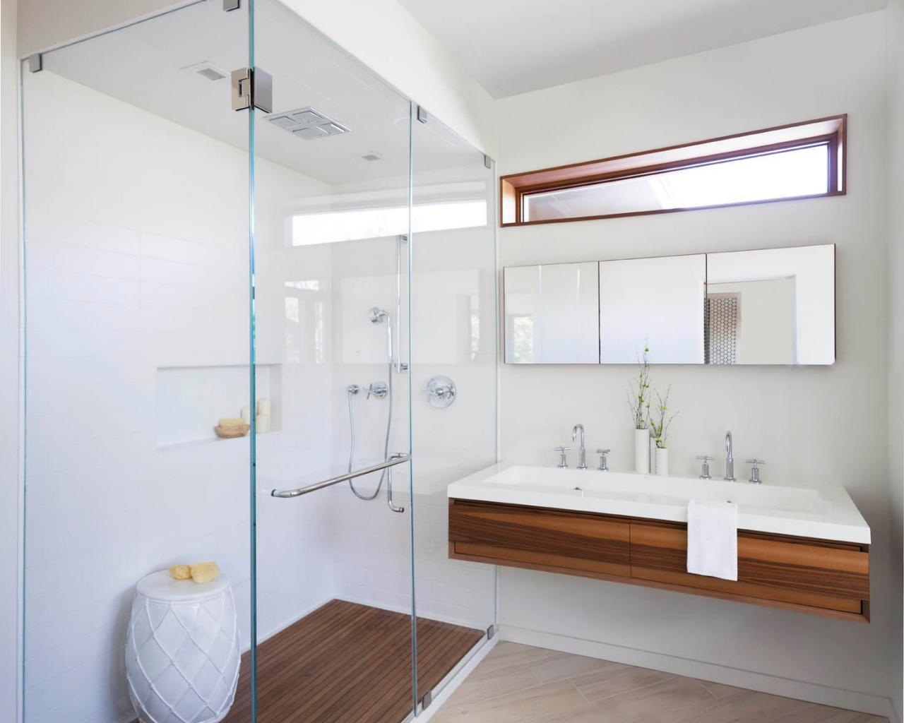 52+ Walk in Shower Design ( STEP IN ) Large Doorless Showers  Bathroom  interior design, Bathroom design, Bathroom redesign