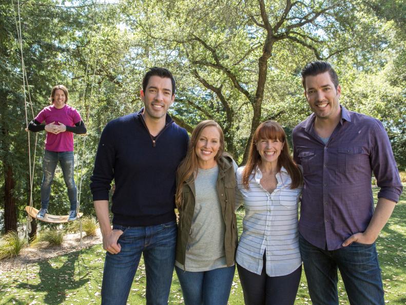 Drew and Jonathan Scott with guest judges Karen E Laine and Mina Starsiak of Good Bones, as seen on Brother vs Brother.