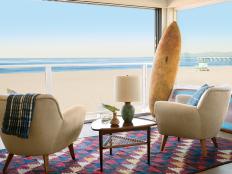 Modern Beach House Sunroom With Midcentury Modern Furnishings