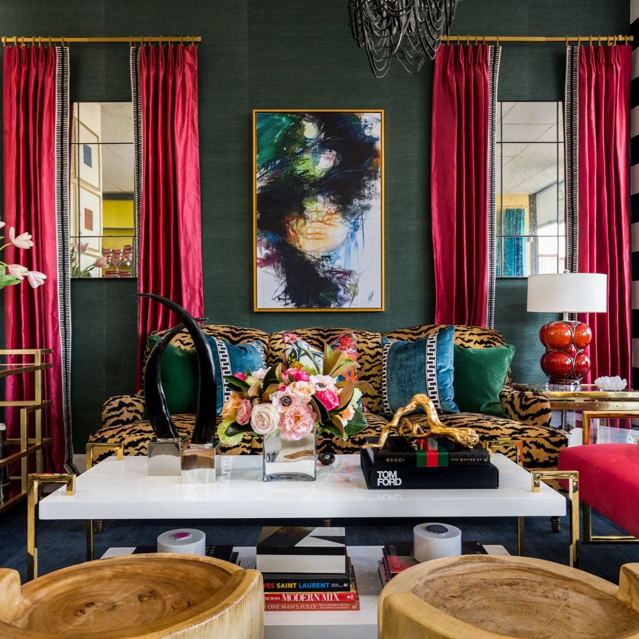 How to Use Dark Green in Your Living Room | HGTV, image size:1280x1280