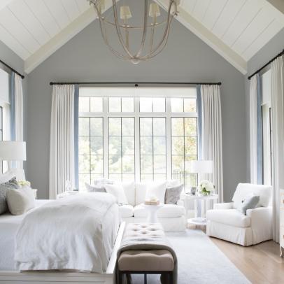 Traditional White Main Bedroom Retreat With Vaulted Ceiling