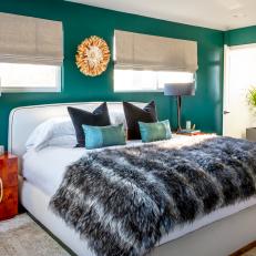 Green Contemporary Bedroom With Fur Throw
