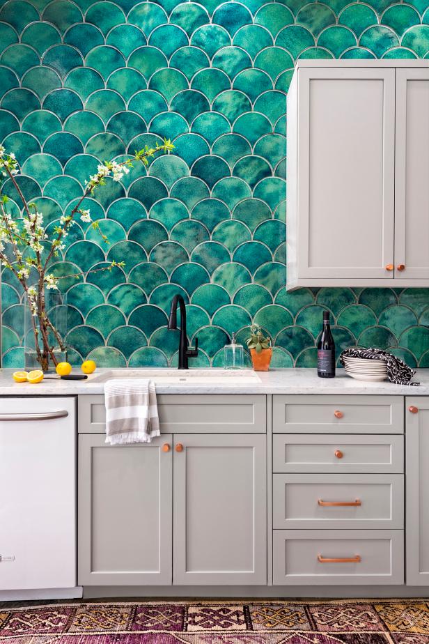 Waddell Urban Kitchen Teal Tile | HGTV