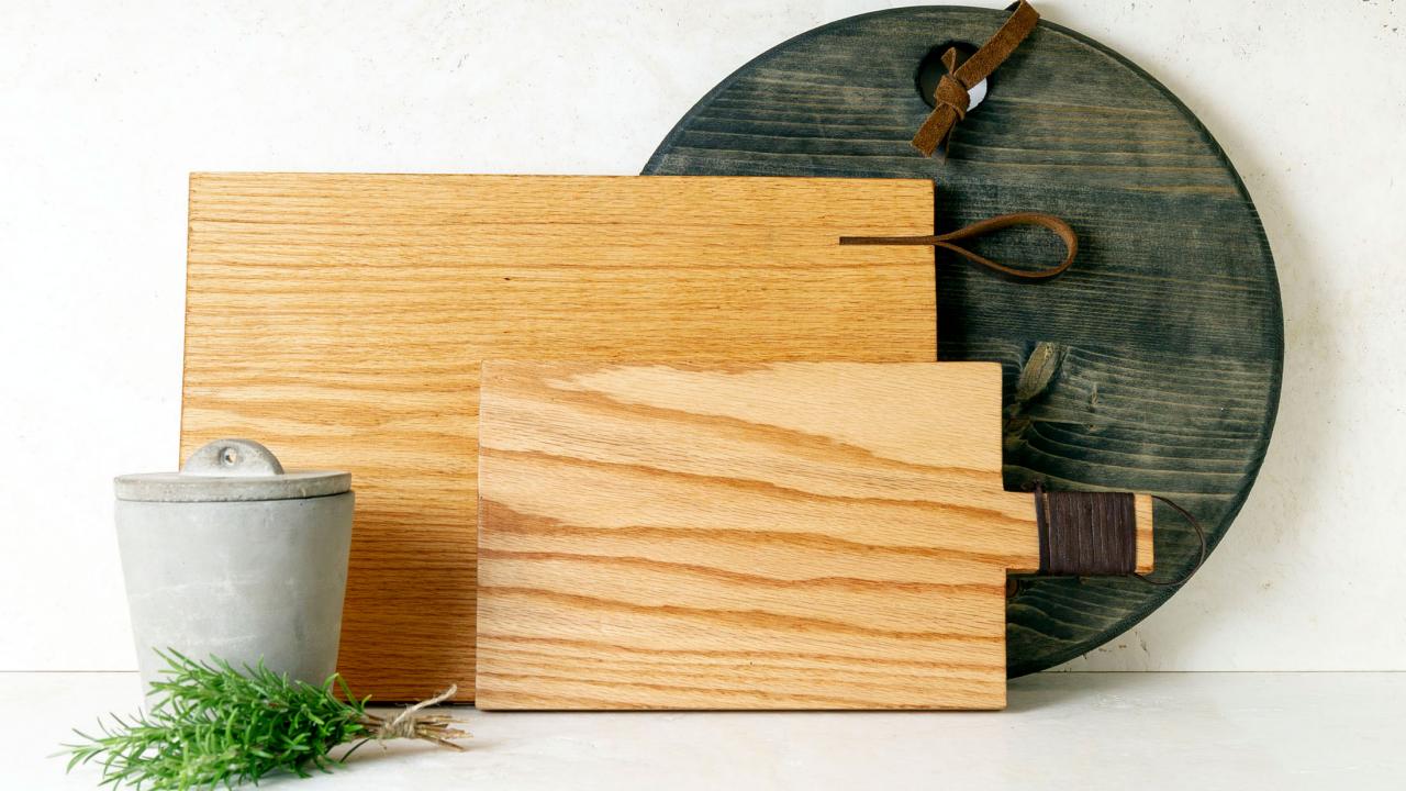 Small Traditional Cutting Board – Shortt Family Woodcraft