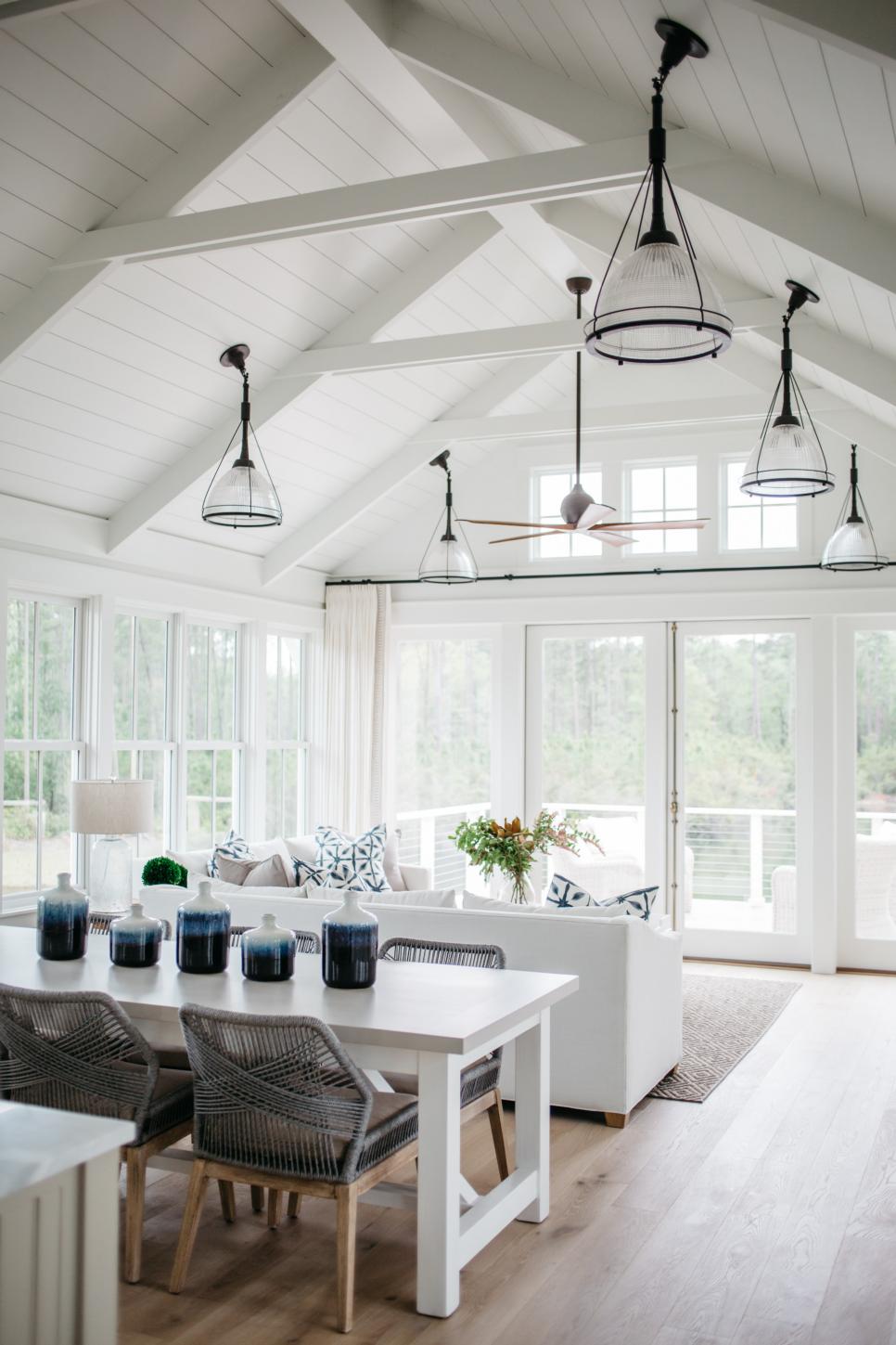 Modern White Cottage Open Concept Living And Dining Room With Vaulted