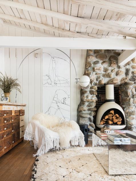 21 Best Cottage Decor Ideas - Country Cottage Decorations