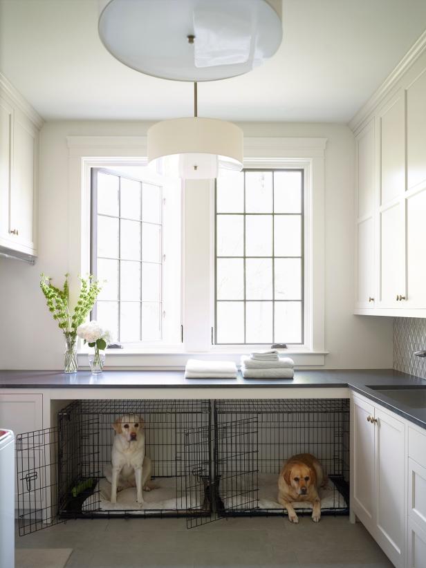 Laundry Room Pet Nook Ideas, Dog Crate Under Kitchen Island