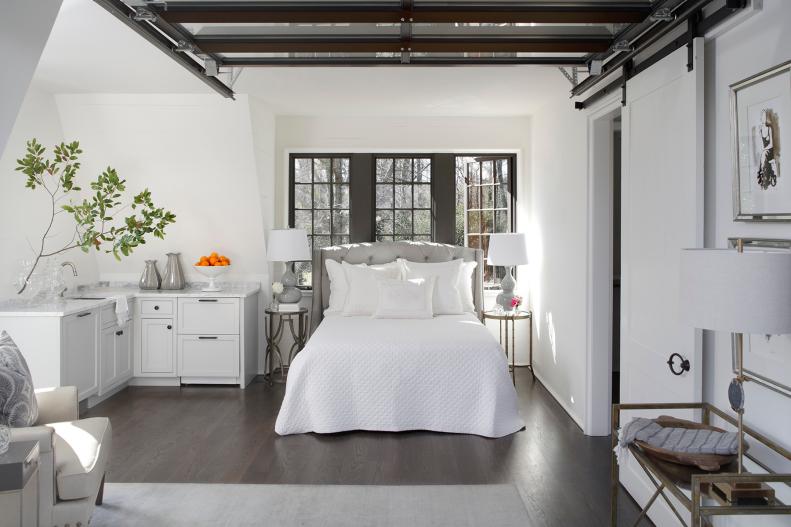 White Transitional Guest Suite