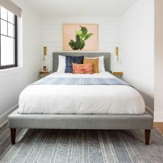 Contemporary White Cottage Guest Bedroom