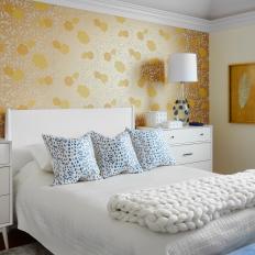 Chic Guest Room With Gold Wallpaper 