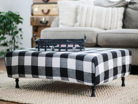 How to Turn a Pallet Into the Ottoman of Your Dreams