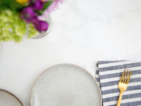 How to Paint a Faux Marble Tabletop