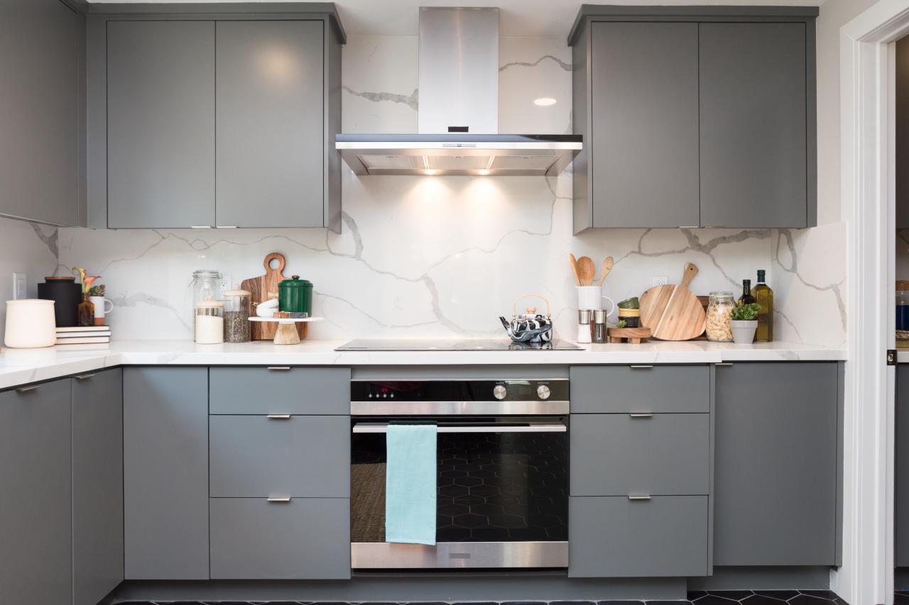 Modern White Kitchen With White Marble Slab Backsplash Hgtv