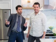 Fresh on the heels of a particularly challenging round of Brother Vs. Brother – set in the beautiful San Francisco Bay Area – the ever-intrepid Scott Brothers are back with an all new season of their signature series, Property Brothers, with brand new episodes airing every Wednesday at 9pm|8c.