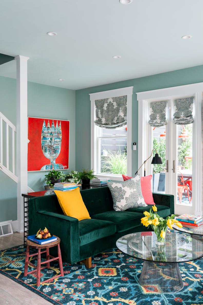 Green Living Room With Velvet Sofa
