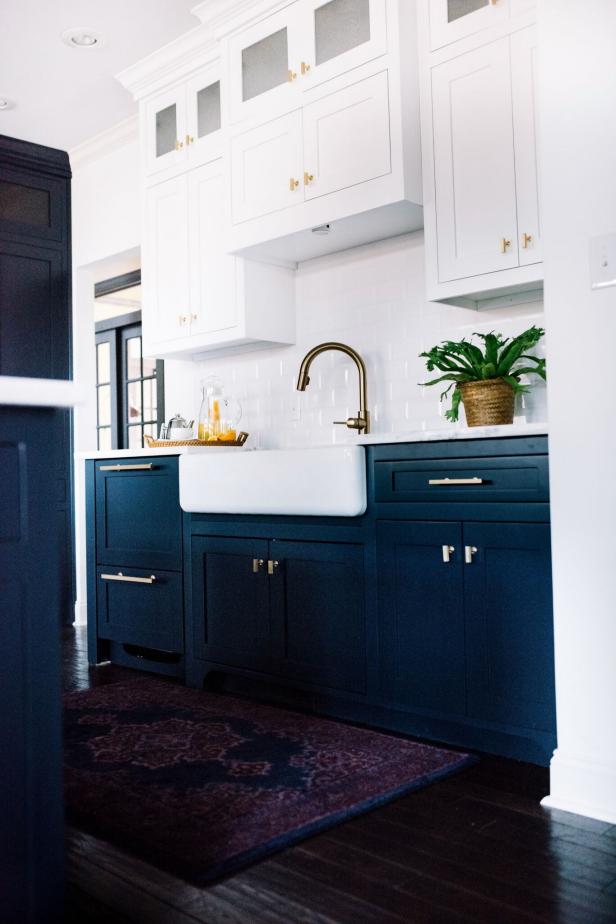 Kitchen With Blue Lower Cabinets And White Uppers - Mix cabinet colors for one-of-a-kind kitchen