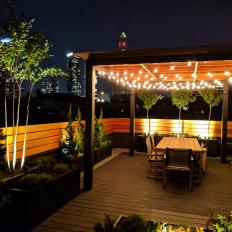 Pergola in Rooftop Garden Provides Relaxing Urban Oasis