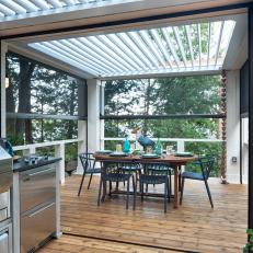 Outdoor Dining Room With Screens