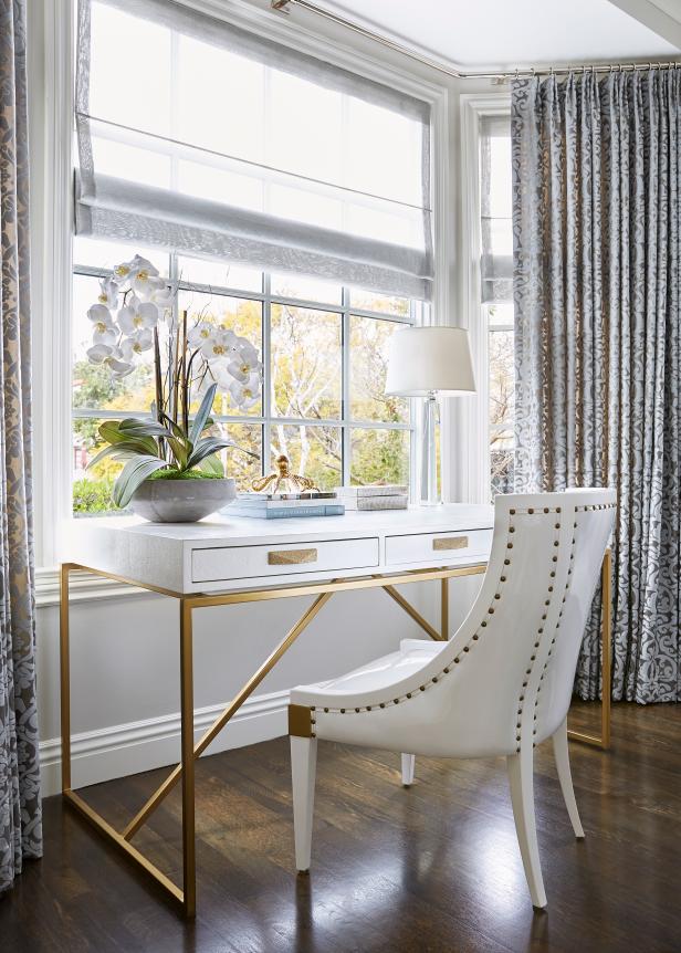 Transitional Home Office Nook With Bay Windows Hgtv