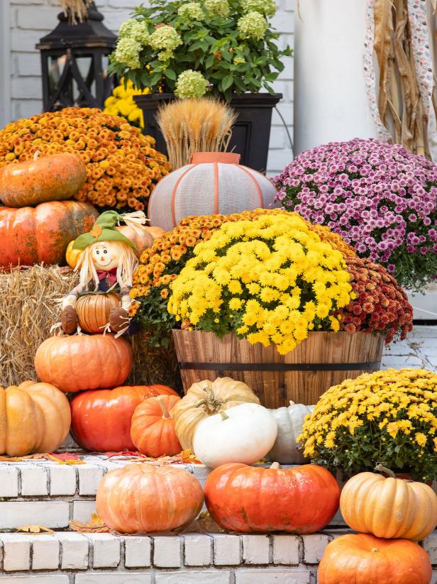 30 Genius Ideas for Decorating with Pumpkins This Fall | HGTV