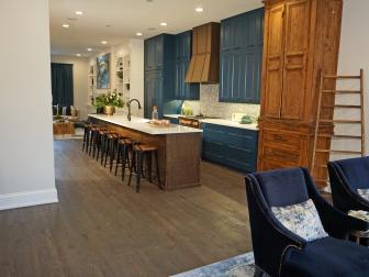 The 20' width of this historic Chicago property provided ample space for an open floor plan, with the living room opening up into the kitchen and the back family room, as seen on Windy City Rehab.