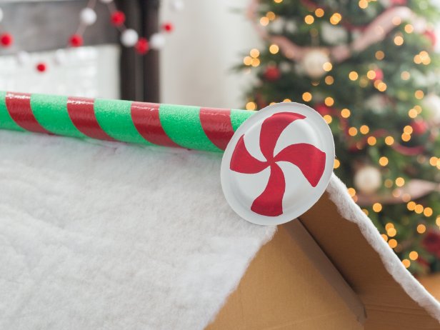 DIY Cardboard Gingerbread Playhouse for Christmas | HGTV