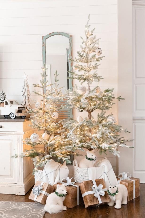 Farmhouse Flocked Christmas Trees 